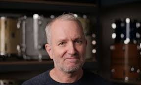 Eva Hatch's Instagram, Twitter & Facebook