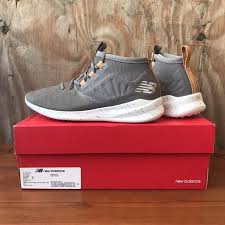 The cypher run features a lightweight knit upper with a bootie construction — like slipping on socks — and features a rubberized ribbed overlay on the toe that not only looks cool but adds durability. Cypher Run Knit Shop Clothing Shoes Online