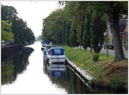 Oldtimerdag in oosterwolde op 4 mei 2013. Holland Boot Leihen Mieten Oosterwolde Boot Fahren Holland Boot Leihen Mieten