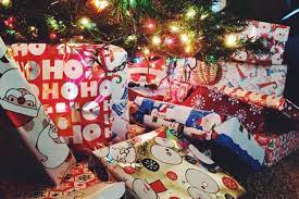 Christmas is almost here, so make sure everyone on your list is covered. 4 Gifts For Christmas How To Make Your Family Happy With Less