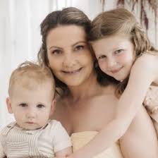 Jamie Schander Postpartum Doula Profile