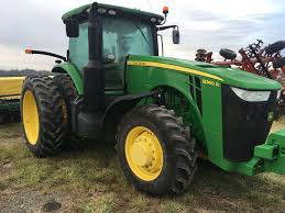 John Deere 8260R Tractor