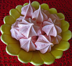 You can adjust the colors for different holiday or. Meringue Cookies Kyskager My Danish Kitchen