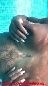 Niyahrenee 09 11 2018 3719642 Skinny dipping in Costa Rica pt 2 dont forget  to ti xxx onlyfans porn