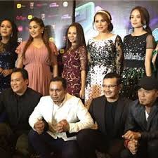 Siaran langsung program realiti nyanyian gegar vaganza yang menyaksikan kehandalan 12 penyanyi lagenda dalam industri hiburan tanah a i r akan menemui penonton mulai 16 oktober 2016 pada setiap hari ahad. Senarai Lagu Konsert Akhir Gegar Vaganza 3