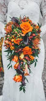 If You Re Planning A Fall Wedding You Must See These Bouquets Floral Arrangements Wedding Wedding Flower Arrangements Fall Fall Wedding Flowers