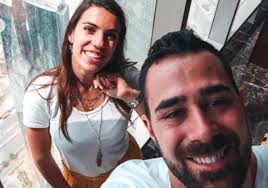 Intanto, maria zaffino girerà l'italia con i suoi stage e workshop incentrati sul mondo del ballo. Chi E Eleonora Laurito Moglie Di Roberto Valbuzzi Origini Instagram Veline Eta Detto Fatto Mamma Alphabetcity