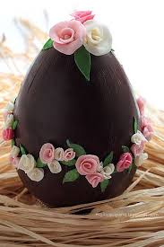 Unique Easter Holiday Gift Ideas Easter Eggs Chocolate Easter Goodies Easter Cakes
