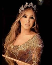 عدم تقديم نوال الزغبي حفلات اونلاين على غرار بعض زميلاتها في الشركة، إضافةً الى تباعد في وجهات النظر بين الطرفين، لكن أفادت مصادر اعلامية أن العمل الجديد للزغبي يدخل في إطار. Ø§Ø³Ø±Ø§Ø± Ø¬Ù…Ø§Ù„ Ù†ÙˆØ§Ù„ Ø§Ù„Ø²ØºØ¨ÙŠ ÙˆØ´Ø¨Ø§Ø¨ Ø¨Ø´Ø±ØªÙ‡Ø§ ÙÙŠ ÙƒÙ„ÙŠØ¨Ù‡Ø§ Ø§Ù„Ø¬Ø¯ÙŠØ¯ Ø¹Ù‚Ù„ÙŠ ÙˆÙ‚Ù Ù…Ø¬Ù„Ø© Ù‡ÙŠ