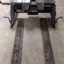 5th wheel hitch and parts hijacker. Find More Hijacker 5th Wheel Hitch With Rails And Brackets For Sale At Up To 90 Off
