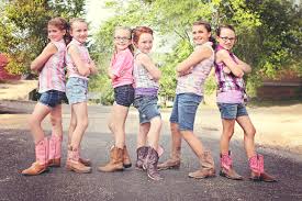 Birthday Party Birthday Photoshoot With Friends Pin On Photos By Margie Photography