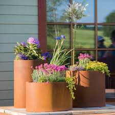 Each planter features a simplified, chic silhouette with riser. Grillsymbol Corten 3 Piece Cor Ten Steel Planter Box Set Wayfair Co Uk