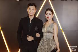 Mới đây nhất, mạng xã hội rần rần với loạt khoảnh khắc tình bể bình giữa lệ quyên và lâm bảo châu , nhiều fans nhận xét chẳng khác gì ảnh cưới. Lá»‡ Quyen Tuyen Bá»' Báº¥t Ngá» Khi Sanh Ä'oi Tinh Tá»© Ben Tinh Tráº» Kem 12 Tuá»•i