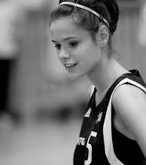 Verkaufe hier eine originale nike jogging bzw. Erfolgreiche Ehemalige Mitglieder Usv Halle Basketball