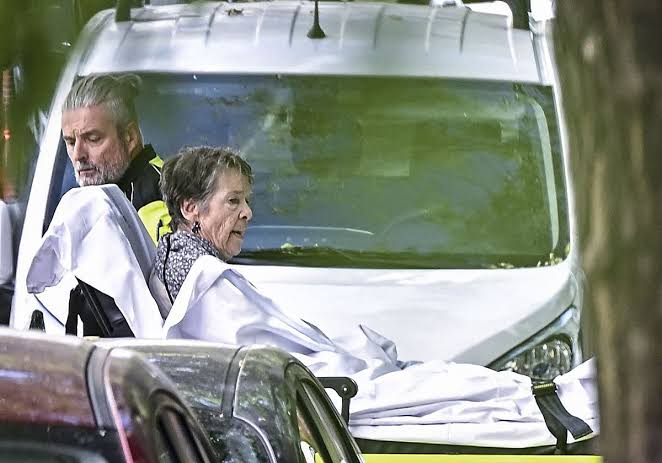El desahucio de Maricarmen, de 87 años, abre otra brecha en el seno del Gobierno