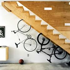 Hanging wallpaper along staircases follows the same general process as hanging wallpaper on other walls, but high points that require longer lengths of wallpaper can make the job challenging. The Staircase Decorating Ideas With Paint Leftover Wallpaper And Wall Stickers Interior Design Ideas Ofdesign