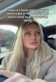 School Run Avoiding Mums