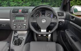 Changes to the suspension system and careful tuning from the previous model meant that the mk5 gave a very smooth ride. Which Vw Golf For Me Our Guide To Help Find The Right Vw Golf For You