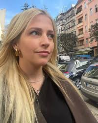 𝑾𝒂𝒔 𝒎𝒂𝒄𝒉𝒕 𝒆𝒊𝒈𝒆𝒏𝒕𝒍𝒊𝒄𝒉 𝒆𝒊𝒏  𝑯𝒊𝒈𝒉-𝑷𝒆𝒓𝒇𝒐𝒓𝒎𝒂𝒏𝒄𝒆 𝑻𝒆𝒂𝒎 𝒂𝒖𝒔?