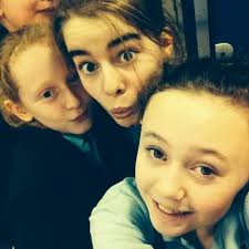 Rosie McElroy (@McElroyRosie)