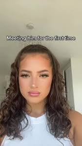 Paige Farrell's Instagram, Twitter & Facebook