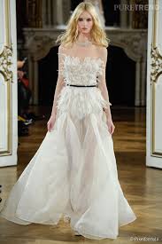 Robes de mariée réalisées par la créatrice de mode rosa clará, parfaites pour revêtir élégance, sensualité et raffinement. Des Belles Robes De Mariage Top 20 Les Plus Belles Robes De Mariee Wanita Pakaian Wanita Pakaian