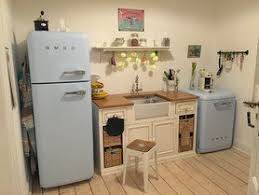 Smeg Kuchengerate Im Retro Design Kuhlschranke Und Co Kuche Freistehend Kuche Kuhlschrank Kuhlschrank Freistehend