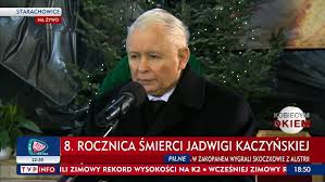 Lech kaczynski was born on june 18, 1949 in warsaw, mazowieckie, poland as lech aleksander kaczynski. Kaczynski Przemowil W Kosciele Po Mszy W Rocznice Smierci Matki Nawiazal Do Filmu O Amber Gold Polityka Wiadomosci Gazeta Pl