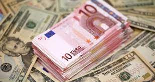 Dolar kuru, gündemde oluşan bazı olaylara göre inişler ve çıkışlar yaşayabiliyor. Dolar Ne Kadar Oldu Euro Ve Dolar Kac Tl 6 Ocak 2019 Doviz Kuru