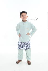 Promo baju melayu kurta online dan koleksi baju raya terkini 2018, pilihan masa kini dengan model ikmal amry dan team. Boys Mint Baju Melayu Moden Raya 2018 Collection Pre Order Babies Kids Babies Kids Fashion On Carousell