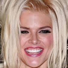 La herencia de Anna Nicole Smith pierde una oferta millonaria fondo de  pantalla