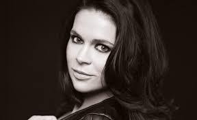 Josephine Grimm's Instagram, Twitter & Facebook