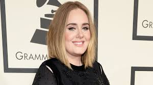 Adele got ordained and conducted tv presenter alan carr's wedding in january, he has revealed. Adele S Best Friend Alan Carr Blasts Comments On Her Weight Loss She S Always Been Gorgeous Access