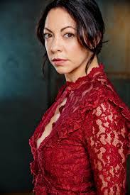 Angela Sauer's Instagram, Twitter & Facebook