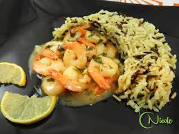 Salau cu sparanghel si sos de ardei copt, o reteta foarte simpla, usoara si rapida. Creveti In Sos De Lamaie Cu Garnitura De Orez Salbatic