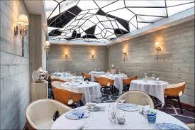15 Supremely Stylish Restaurants In Paris Stylish Restaurants Paris Restaurants Best Restaurants In Paris