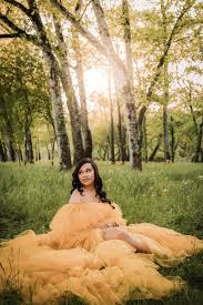 Spring photo sessions available May 18th and 31st