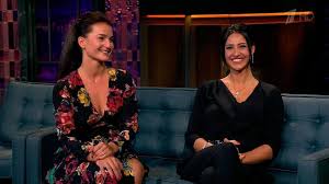 Jun 30, 2021 · саблистка софья великая рассказала, как отреагировала на предложение стать знаменосцем сборной россии на. Olimpijskie Chempionki Po Fehtovaniyu Yana Egoryan I Sofya Velikaya Vechernij Urgant Fragment Vypuska Ot 07 09 2016