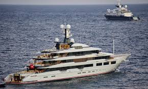 His wife was supermodel elisabetta gregoraci. Superyachtblog Die Welt Der Superyachten The World Of Superyachts