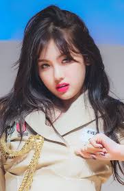 Debut of everglow 2 discography 2.1 2019 2.2 2020 3 endorsements 4 filmography 5 sources 6 videos 7 navigation e:u first made a public appearance through the online video series yuehua girls that documented the. ðŸ¬ ðŸ­ On Twitter Aisha Everglow Aisha Everglow Aisha