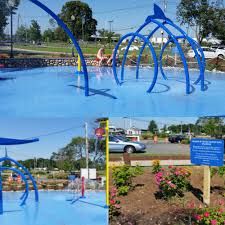 Splashy Fun In Fairfield County Ct Water Parks Splash Pads And Spraygrounds Splash Pad Water Park Splash