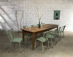 Pièce maîtresse pour bien recevoir et rehausser votre déco, nos tables de salle à manger design se déclinent en bois, métal, style industriel ou vintage. Ancienne Grande Table De Ferme 250cm