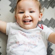 300+ Middle Names for Aiden (Strong & Sweet!) -