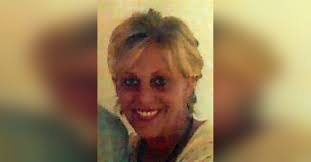 Kay Padgett's Instagram, Twitter & Facebook