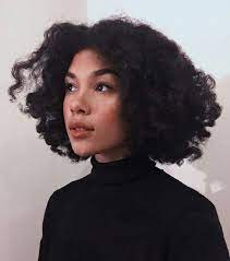 Inspiration The Black Turtleneck Natural Hair Styles Curly Hair Styles Pretty Face