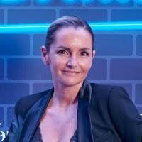 Laura Kell's Instagram, Twitter & Facebook