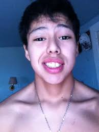 Diaz… watching the world go by 😽😽