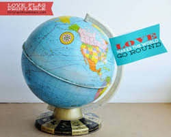 Valentine Day Idea Love Flag Printable Cute Valentine Ideas Valentines Printables Valentines Day Decorations