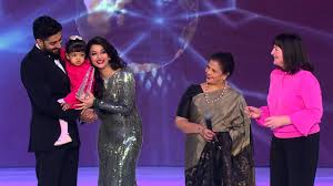 Show off your favorite aishwarya rai photos to the world! Miss World 2014 Lifetime Beauty With A Purpose Award Aishwarya Rai Bachchan Youtube