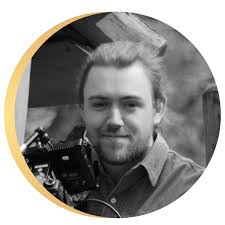 About Us — Klaviermann